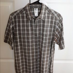 North Face A5 series button down shirt